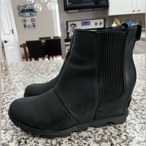 Joan of Artic Wedge Bootie